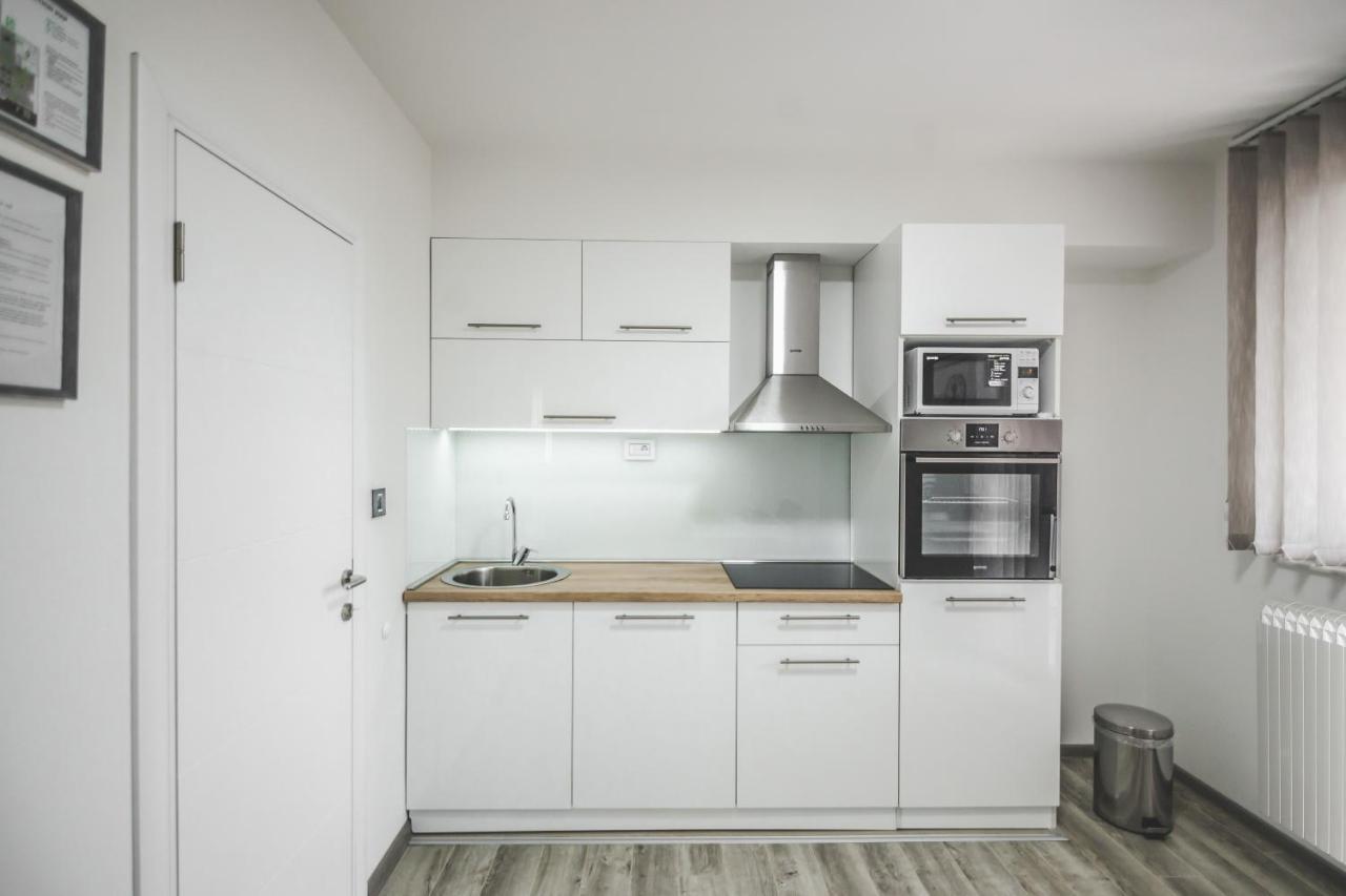 Kristal Apartmani Arandjelovac Bagian luar foto